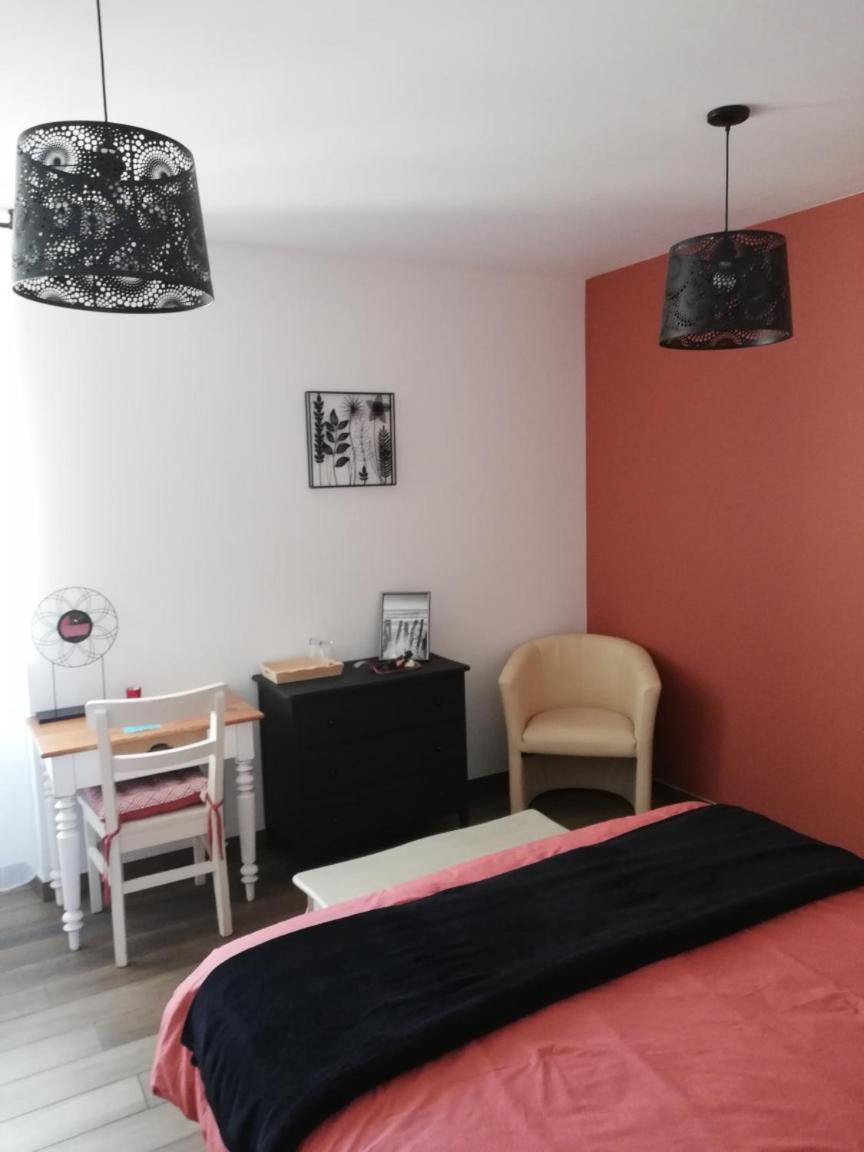 Chambres D'Hotes Des Hirondelles Beaussais Sur Mer Exteriör bild